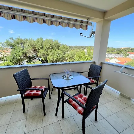 Apartment Miramar *