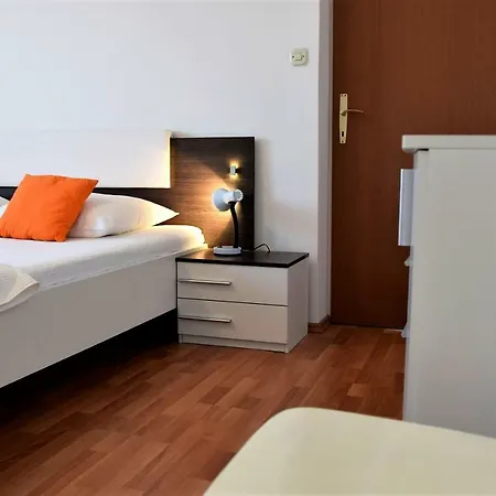 Apartment Miramar *